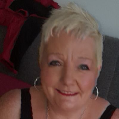 Married to Billy have 3 children
1 in heaven. nana to Mikey Sonny Tony and Alfie. 🐶 Breast Cancer survivor. Celtic fc 🇮🇪
Horror fan
Fuck Cancer
Born 28th May
