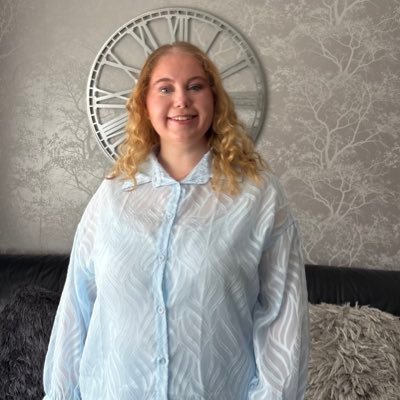 connellytara00's profile picture. 