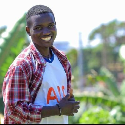 Agronomist, Poultry cages and other equipment expert.
//Arsenal fan//I follow back//Obsessed with farming.
Change Maker.