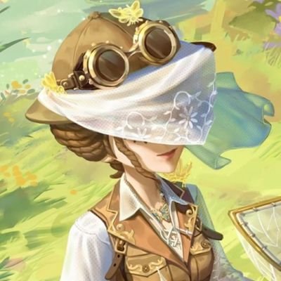 cyraslair's profile picture. 18
he / it