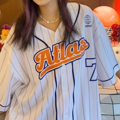 Arada10045561's profile picture. 