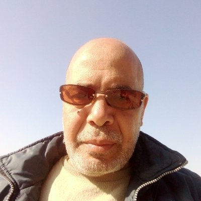 K7wbJrzYx8U52x1's profile picture. كل النساء ياأمي ماء وأنتي الوحيده زمزم يروي فؤادي     اللهم أجعل امي وابي من اهل الجنه

عش في الدنيا كأنك كغريب او عابر سبيل
أللهم أحفظ مصر وشعبها