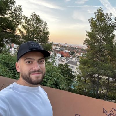 lazarandrei_2's profile picture. 