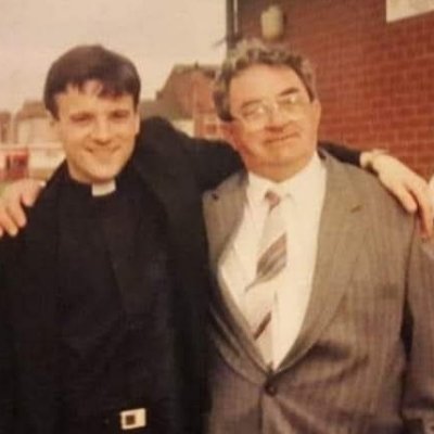 Love God, psephology, politics, history, and dogs.
Man United, cooking, good ale, and I read - a lot.
Priest of the Diocese of Salford, Travellers' Chaplain.