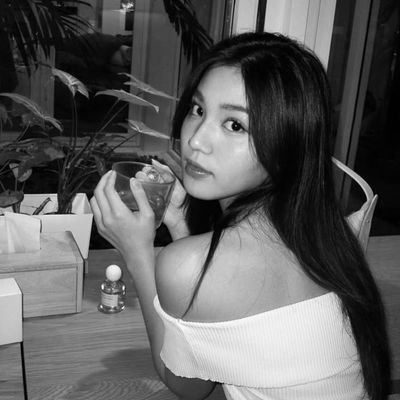 hyyhanie's profile picture. quiet chaos