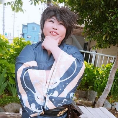 はじめまして、主に静岡で活動?している微妙なレイヤーのモリピーです!
無言フォロー等々失礼します!
色んなジャンルに浮気中ですが、主に刀剣乱舞、名探偵コナン、ワンピース、SHと第五人格を少々、(過去には戦隊 忍たま等をやっていました)をやらせていただいとりますw
こんなやつですがよろしくお願いします!