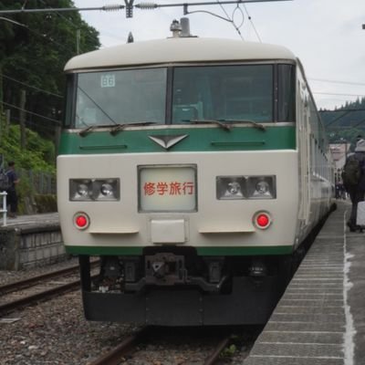 長野県を中心に鉄道を撮っています。
基本的にRT 引用していただいた方はフォローしてます。(多すぎて表示されていない場合はDMにて教えていただけると幸いです
)撮影機材 SONY ZV-E10
受信機 icom IC-R6