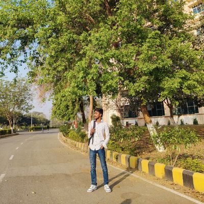 itx_me_maurya's profile picture. Breaking bugs, not hearts 💔💻 | Cybersecurity | B TECH  CSE 🔧 | Linux lover 🐧 | Python mein poison 🐍 | Learning daily, flexing rarely 😎