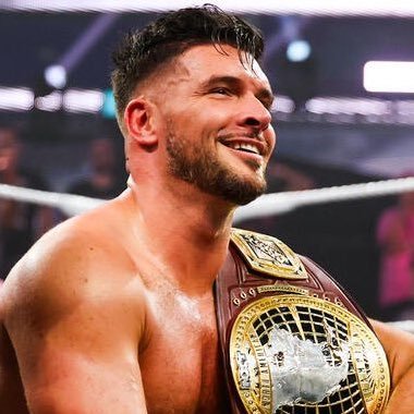 In the past, a lot of peers have said that they’re not showing off, they’re just that great.. I say, why can’t I do both? Buy my merch, too. ⚡︎ NOT @OfficialEgo
