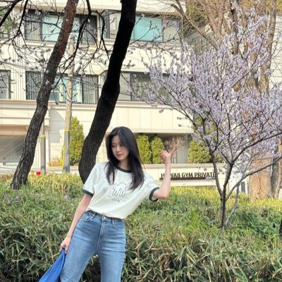 nikmuhdzikry's profile picture. 