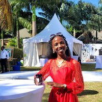 Cheerful Villager😂 (@tukesiga_hildah) 's Twitter Profile Photo Cheerful Villager😂 (@tukesiga_hildah) 's Twitter Profile Photo
