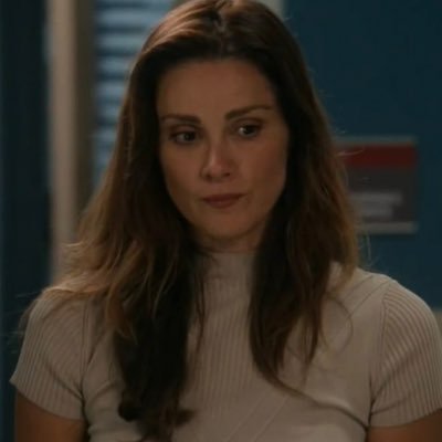 Mamachokerbear's profile picture. Hair reveal at 10k