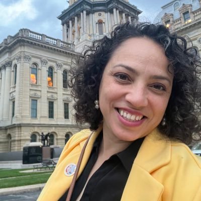 Lilian Jiménez Profile