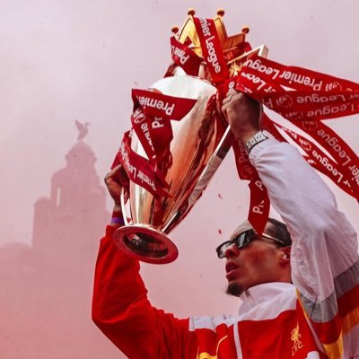 لن تكون إنسانًا سويًا ما لم تحس بجرح الآخر مهما كانت حدة الخلاف بينكما #LFC #FCB #ALAHLI #أنا330