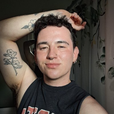 27 y/o trans guy | NSFW 🔞 | slutty, insatiable, and always ready to be used and abused | DMs open to collab or rent me out 💸😘