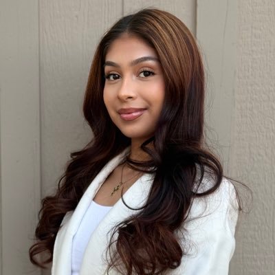 Arizona | Public Relations | Latina | @cactus_politics