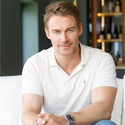 CEO/Cofounder @Pavelka. Dad. Published Author. TEDx Speaker. #Lighting up the world with wellbeing!