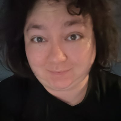 Bina19860520's profile picture. 💚🖤 Chinese Indonesian (Dutch)