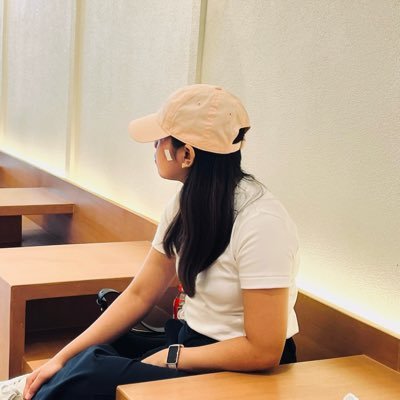 janetinooo's profile picture. 