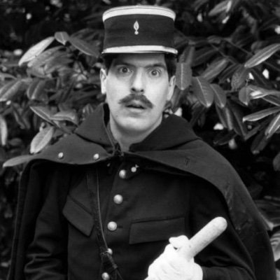 “Good Moaning, I was just pissing by”.
In reality: British Army Veteran, Sussex dweller, Cyclist. Former private pilot.