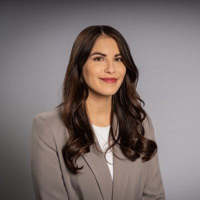 Journaliste pour @RadioCanadaInfo à Québec, anciennement à Ottawa | Instagram: rosaliesinclair_rc | RT≠approbation | 💡rosalie.sinclair@radio-canada.ca