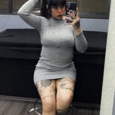 Yaneth_desastre's profile picture. 🥰🌻