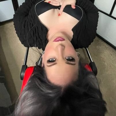 New me looking forwards
Award Winning BBW 2019
Award Winning CamGirl 2018
Published Porn Model
Work Paid or Content all welcome
Fully Certed