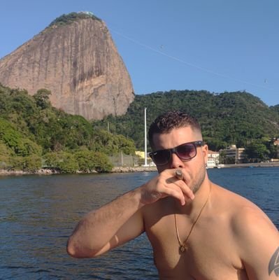 Half 🇨🇴 Half 🇧🇷
Content Creator 🔞
Lo quiero te dar su mayor placer

Venda de conteúdo  👉🏽 https://t.co/uHYN0HWCVn