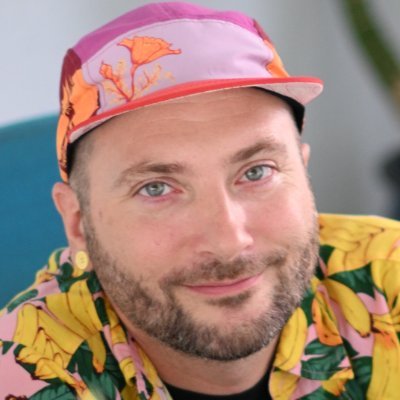 Creative/design consultant with 50+ happy clients. Former designer at Asana and Hackpad (which became Dropbox Paper). Constantly dabbling.