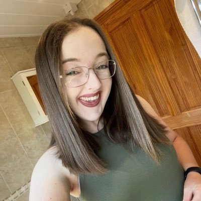 25 | CHELSEA FC |📍Cumbria | Landscape Gardener | Northern Chels x