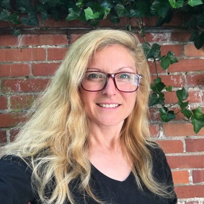 MPP in Public Policy ~ Decentralization ~ Antifascism ~ Ally ~ Accomplice ~ Mother of Two ~ #GoOffline ~ Rojava ~ Gaza ~ Global Affairs ~ she/her