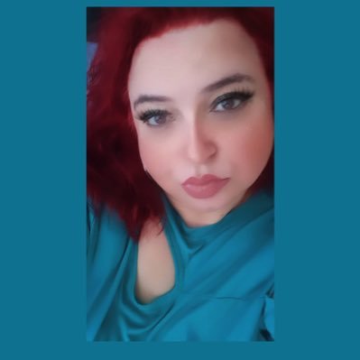 Şiir sanmayın sakın yazdıklarımı;
herbiri alın yazımdan alıntıdır...
YASEMIN CANAN...