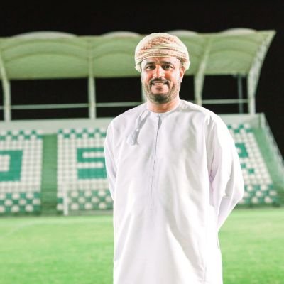 ستدرك في وقت متأخر من الحياةأن معظم المعارك التي خضتها لم تكن سوى أحداث هامشيةاشغلتك عن حياتك الحقيقية(القصيبي)
رئاسة نادي صحار أصعب المعارك
