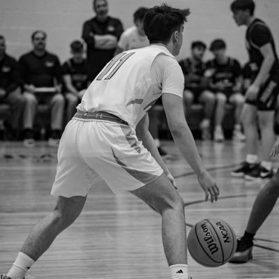 Class of 2026 || PG/SG || Frankfort High School || 5’11 170lbs || 3.75 GPA || 2024-25 Conference POTY || WV AAA 24-25 Scoring champ || 3 offers ||