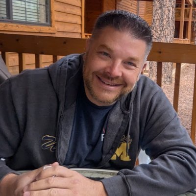 I've only gone further right because the left pushed me there.
Michigan fan livin' in the Grand Canyon State.
GO BLUE!!!