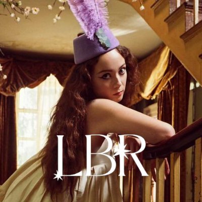 Fanbase brasileira dedicada à cantora e compositora sino-islandesa @laufey ㅡ 'A Matter of Time' disponível em 22 de Agosto 🕰️🐈⬛✨ Reconhecidos por ela. 🫶🏻