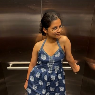 Surabhi69577885's profile picture. Trying out new things 🥴