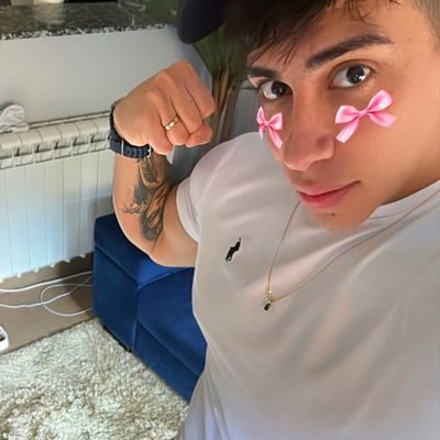 I’m single and proud to be one pride is life 🏳️🌈🏳️🌈🏳️🌈