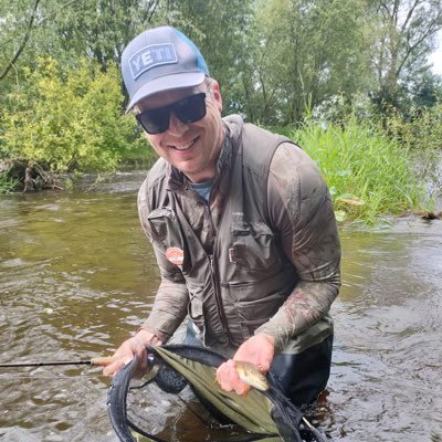 Working class capitalist - Irish ☘️- Centrist - Engineer- Outdoors, GAA and LFC