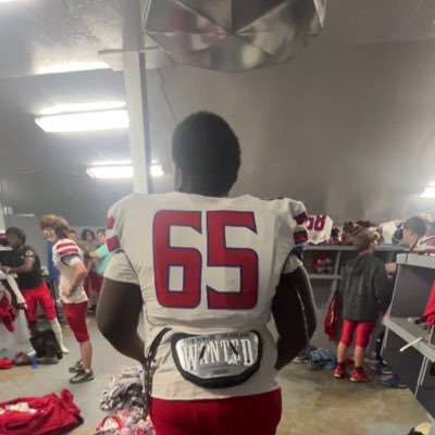 6ft|326|Nose guard| Class of 2029 Grenada HS, Email: fabianzane515@gmail.com Phone: 662-770-8406