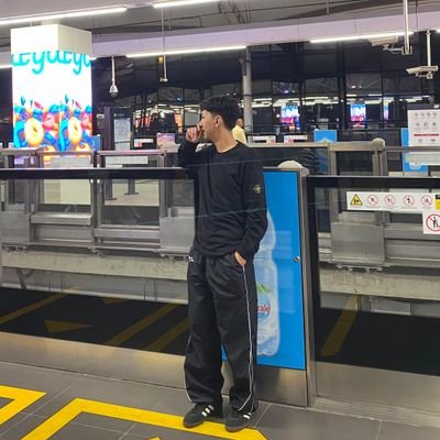 Teguh100301's profile picture. Wong liyo ngerti opo