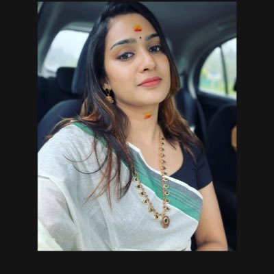 * ध्यायतो विषयान्पुंसः सङ्गस्तेषूपजायते। * सङ्गात्संजायते कामः कामात्क्रोधोऽभिजायते॥ * यद्यदाचरति श्रेष्ठस्तत्तदेवेतरो