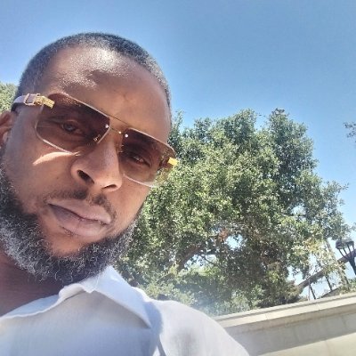 Louisiana 6orn&raise H-Town living&paid. Owner of Mr Magic Hands Massages
