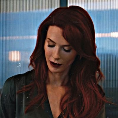 deathinstride's profile picture. ─ she wears a smile like a loaded gun . . . | parody account