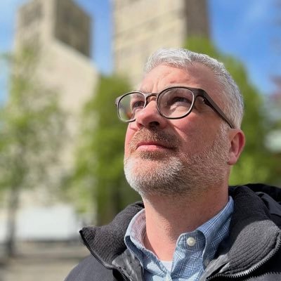 alexanbruc24's profile picture. 