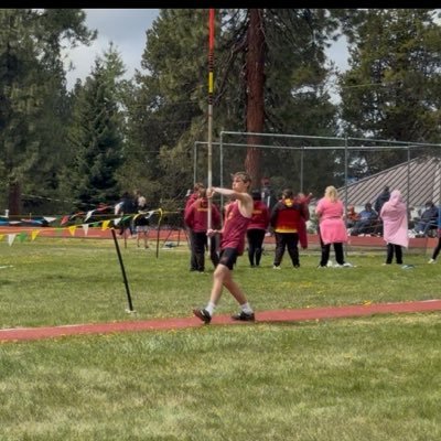 payton_teal77's profile picture. Pole vault PR (11,0)   class of 2028