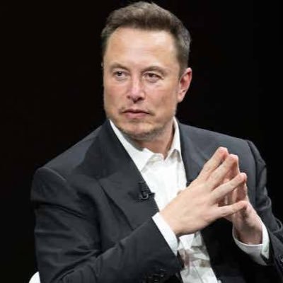 🚀| Spacex • CEO & CTO 🚔| Tesla • CEO and Product architect 🚄| Hyperloop • Founder 🧩| OpenAI • Co-founder
