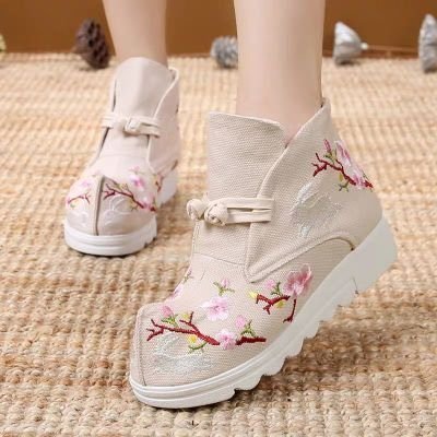 Mikutututu's profile picture. アメリカ駐在中🇺🇸 →ドイツ行くかも🇩🇪 駐在さんと繋がりたい リツイート多め アニメ夢大好きです！！！！！20↑毒親？家庭