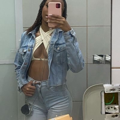 blessedlr_'s profile picture. 