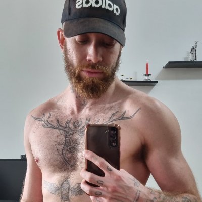 🏳️🌈
Taurino umas 3x
Gamer
RJ // SP
Patinador
Salgueiro ❤️